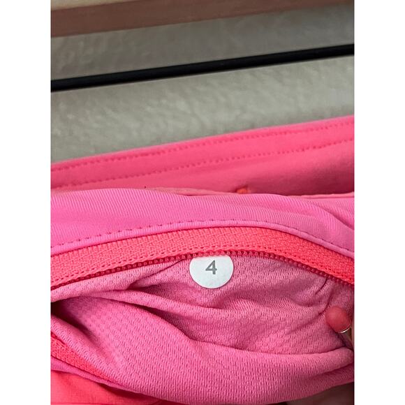 LULULEMON Speed Up Shorts - Picture 3 of 8